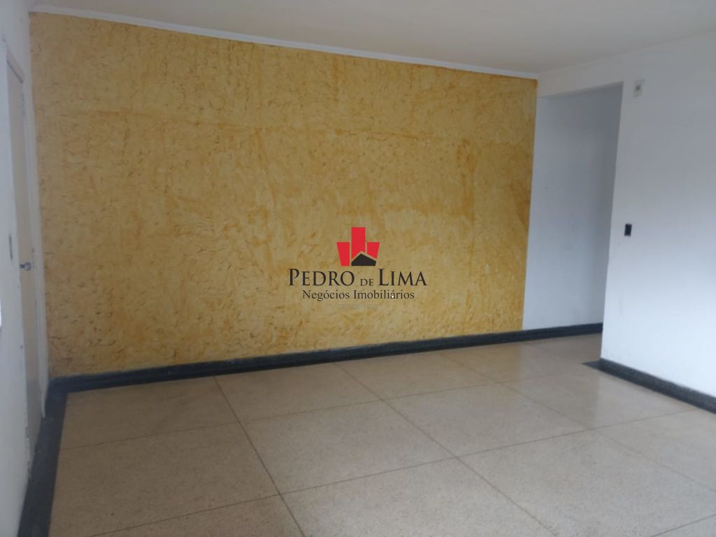 imagem do imovel Casa com 2 dormitórios, em Itaquera. ref: PE28633
