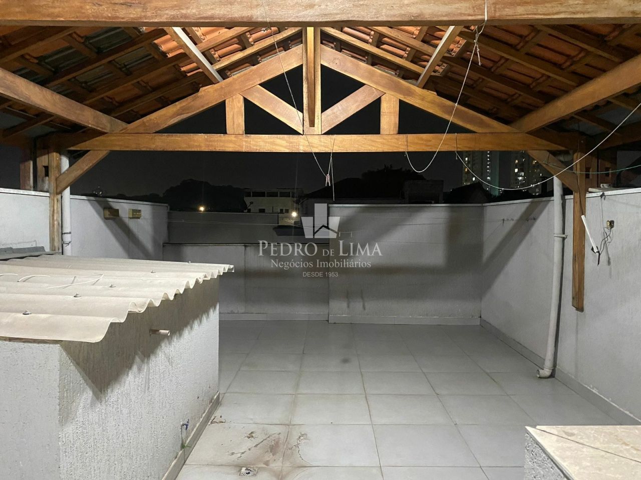 Sobrado em condomínio fechado 3 dormitórios sendo 1 suíte, 2 vagas, em Vila Carrão