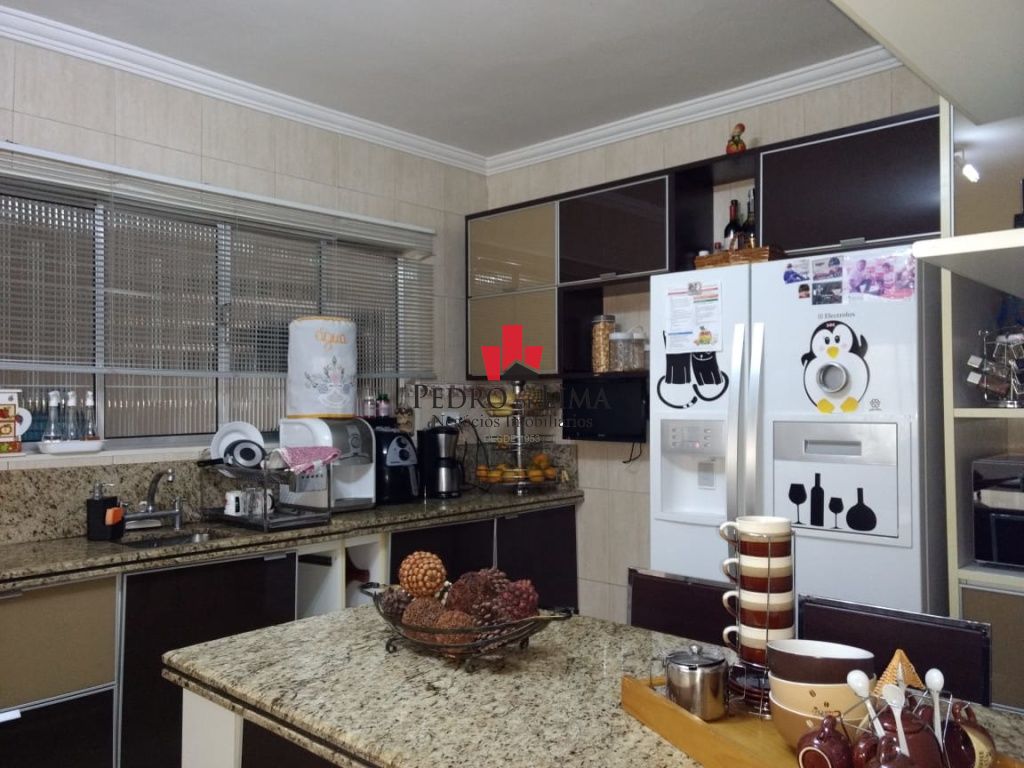 imagem do imovel Sobrado frontal 3 quartos sendo 1 suíte e 3 vagas na Ponte Rasa ref: PE29336