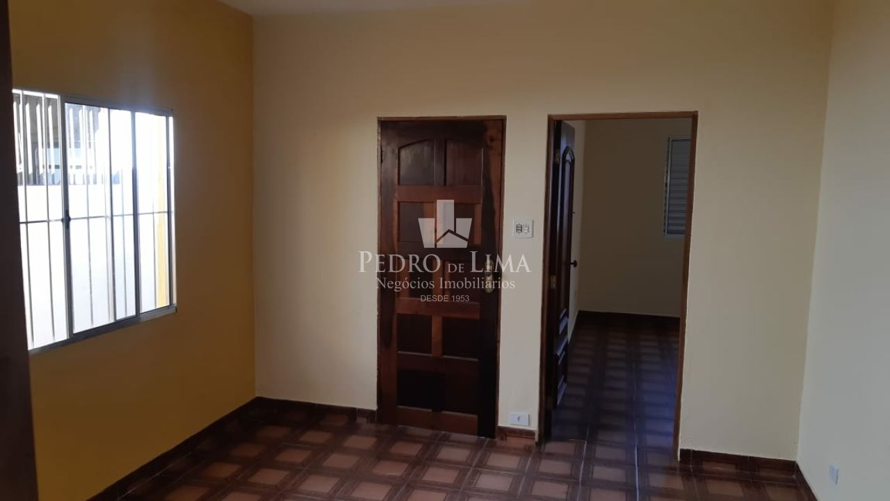 imagem do imovel Casa assobradada de 3 quartos sem vaga de garagem, na Penha. ref: PE30572