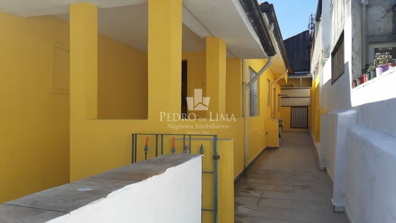 imagem do imovel Casa assobradada de 3 quartos sem vaga de garagem, na Penha. ref: PE30572