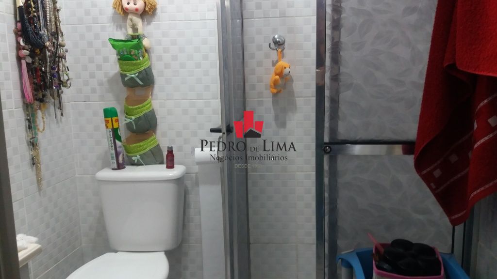 Casa assobrada 5 dormitórios 1 suite e 2 vagas no Arthur Alvim