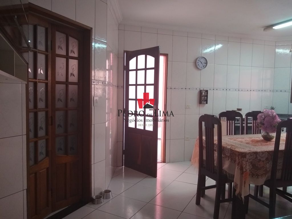 Sobrado Frontal, 3 dormitórios em Vila Nova Curuçá