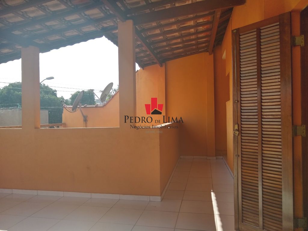 Sobrado Frontal, 3 dormitórios em Vila Nova Curuçá