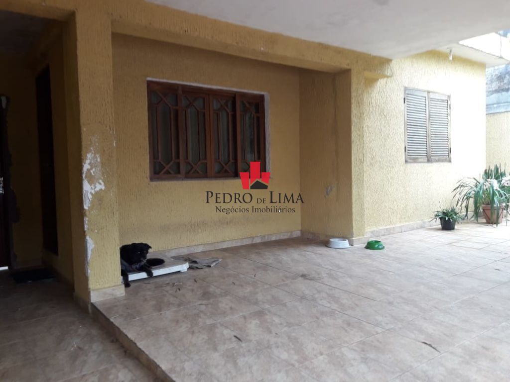 Casa térrea com amplo Terreno na Ponte Rasa