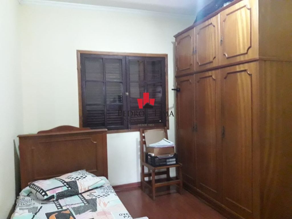 Casa térrea com amplo Terreno na Ponte Rasa