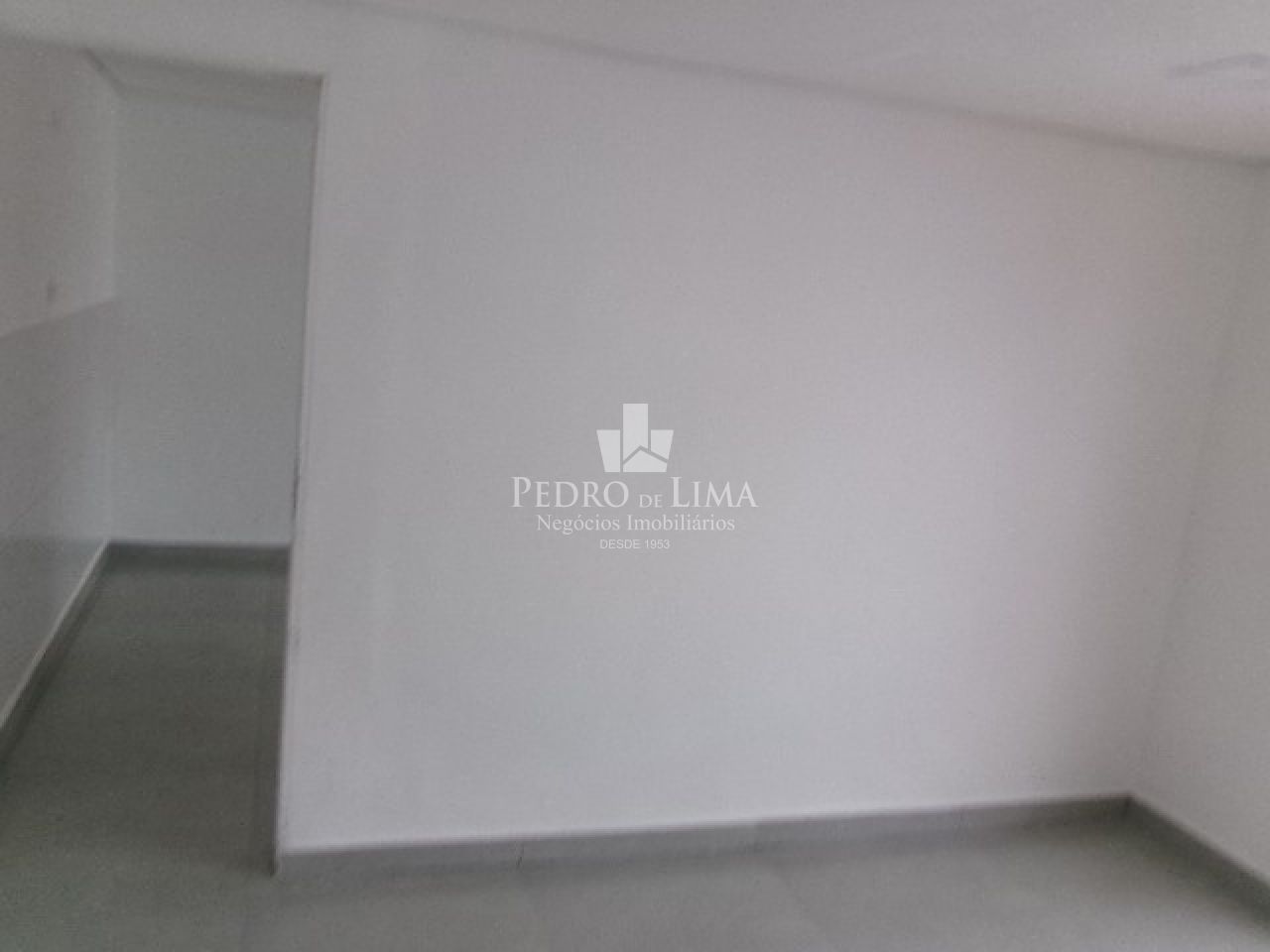 Casa comercial com quintal 220m² no Jardim Popular