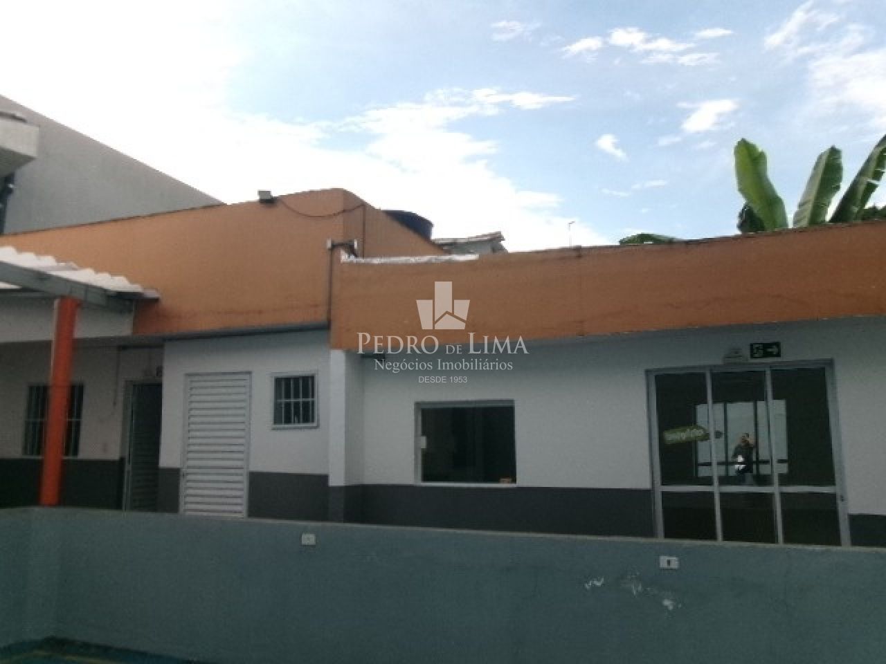imagem do imovel Casa comercial com quintal 220m² no Jardim Popular ref: PE32878