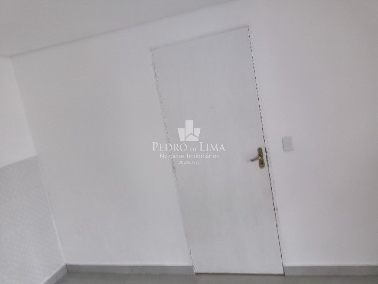Casa comercial com quintal 220m² no Jardim Popular