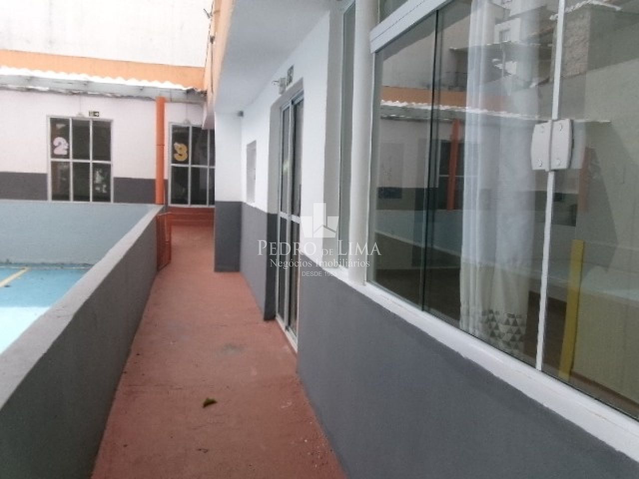 imagem do imovel Casa comercial com quintal 220m² no Jardim Popular ref: PE32878