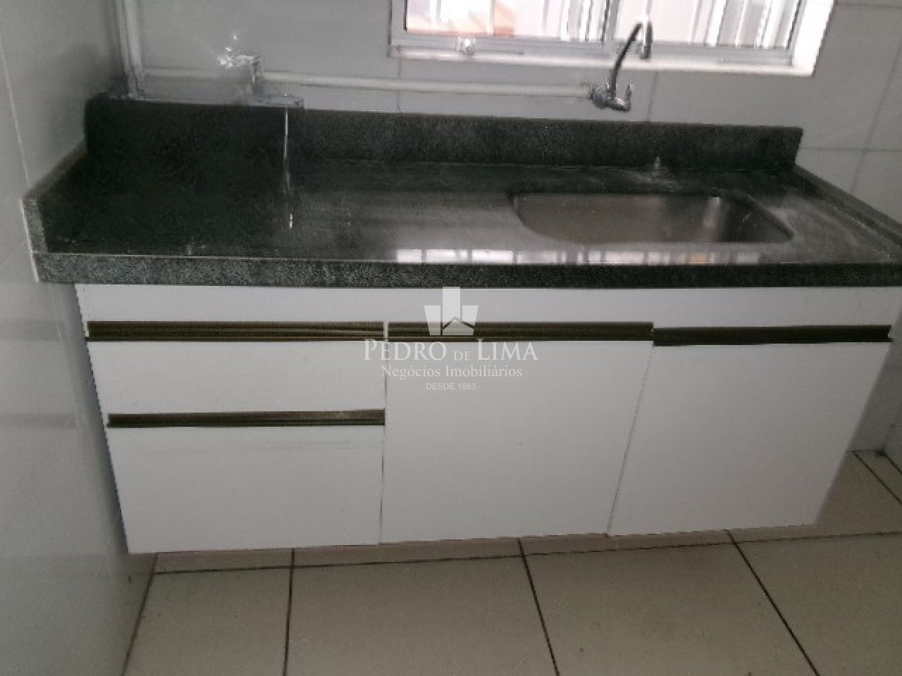 Casa comercial com quintal 220m² no Jardim Popular