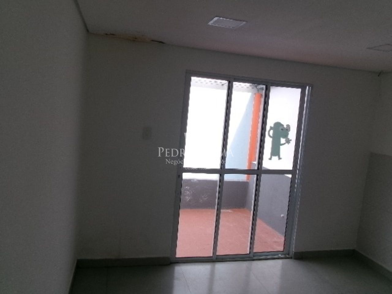 Casa comercial com quintal 220m² no Jardim Popular