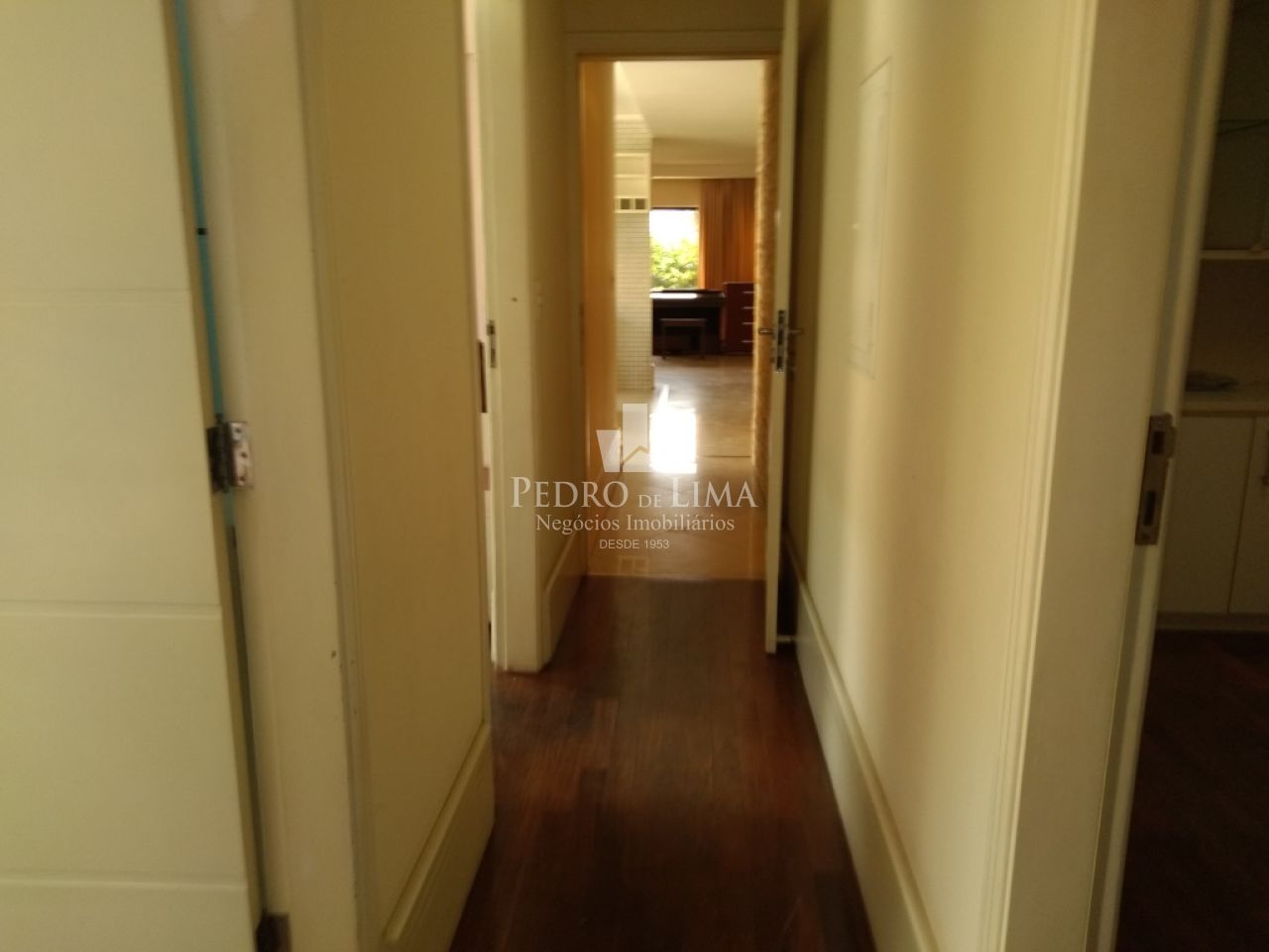 imagem do imovel Casa Térrea 3 Suites e 10 Vagas Cangaiba Locação Comercial   ref: PE33803