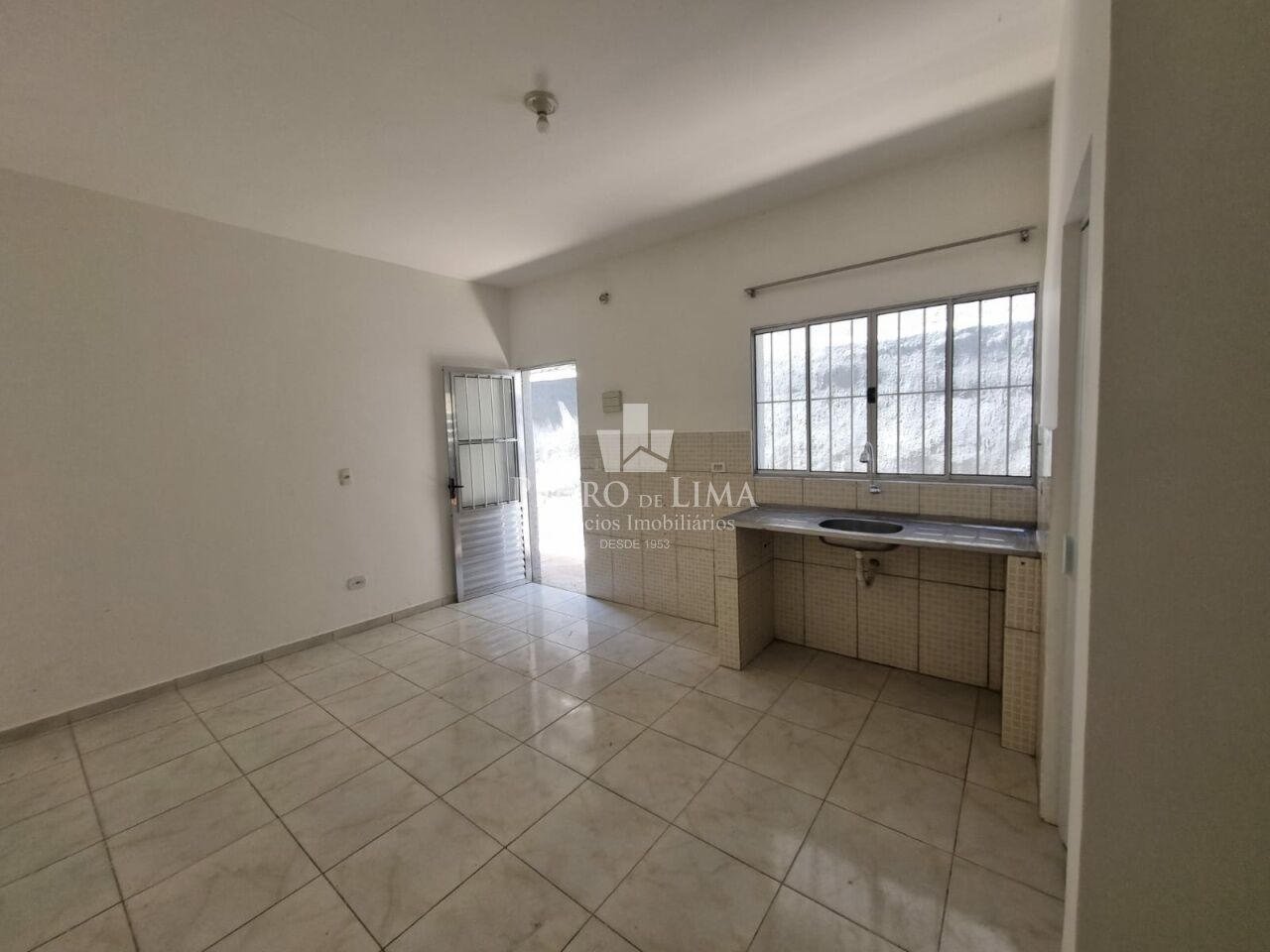 Casa terrea Arthur Alvim com 1 Quarto, Sala, Cozinha, Banheiro sen vaga