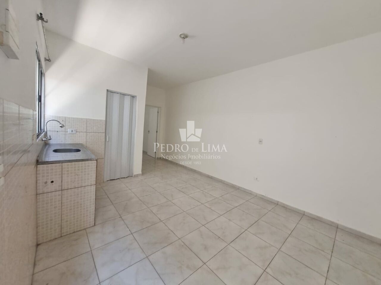 Casa terrea Arthur Alvim com 1 Quarto, Sala, Cozinha, Banheiro sen vaga
