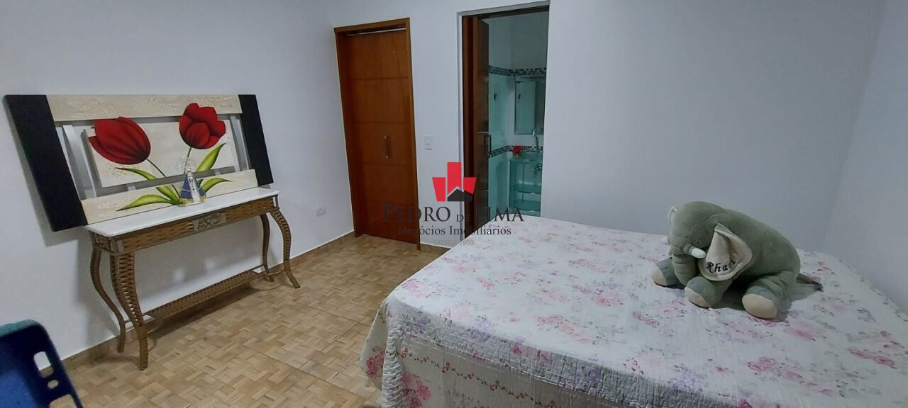 Sobrado Novo de alto padrão na Ilha Comprida, 3 dorm, sendo 1 ste, 10 vagas,  350m da praia. 