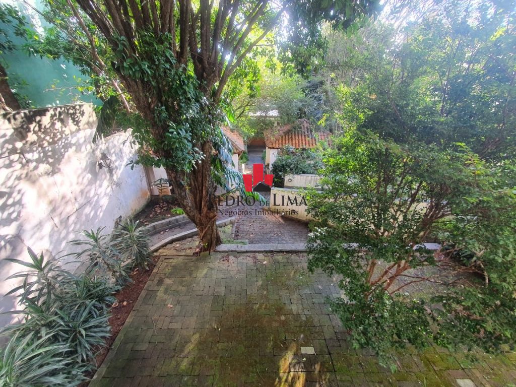 Sobrado Frontal na Penha