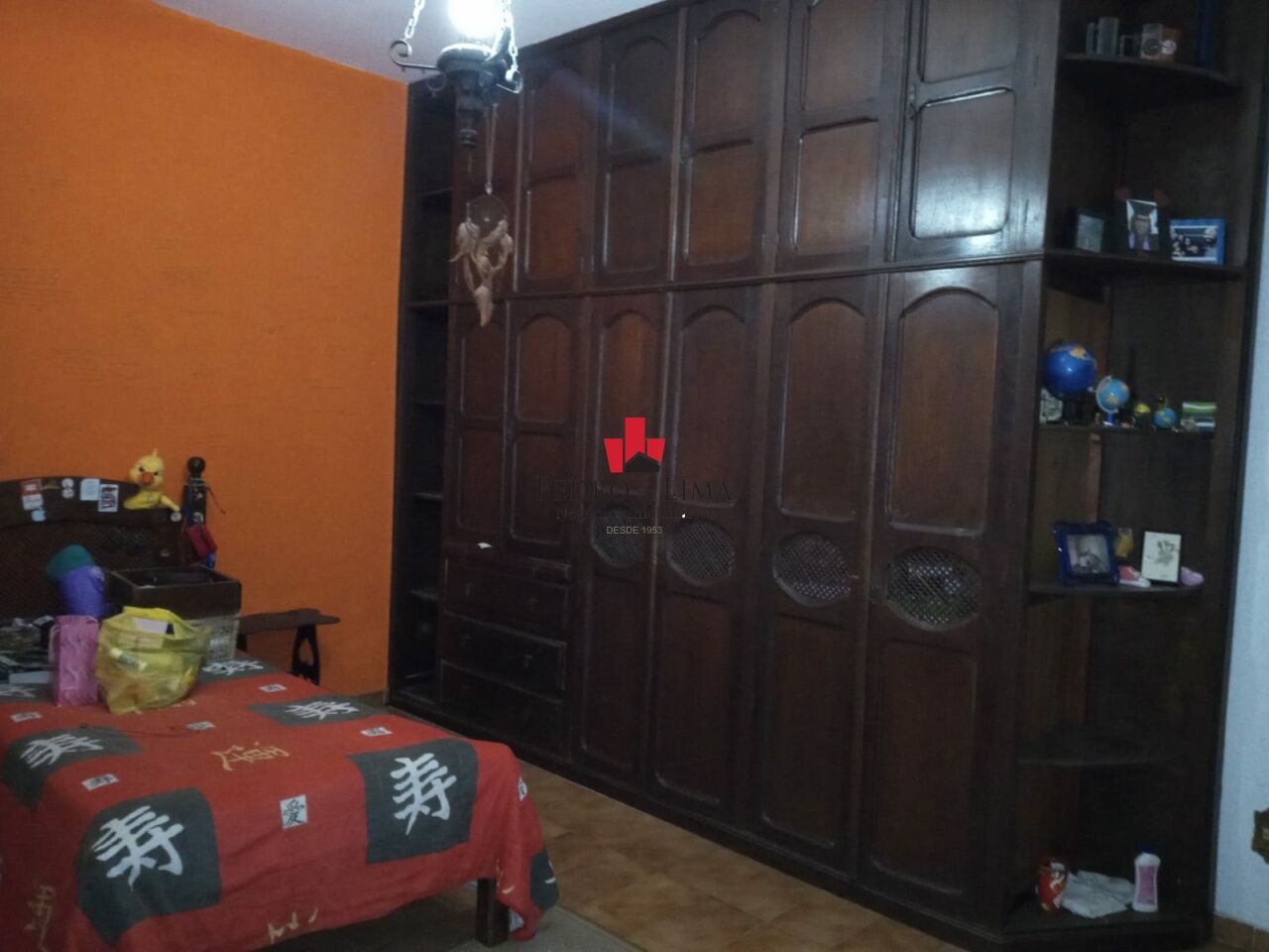 Sobrado com 5 dormitórios e 3 pavimentos na Vila Ré