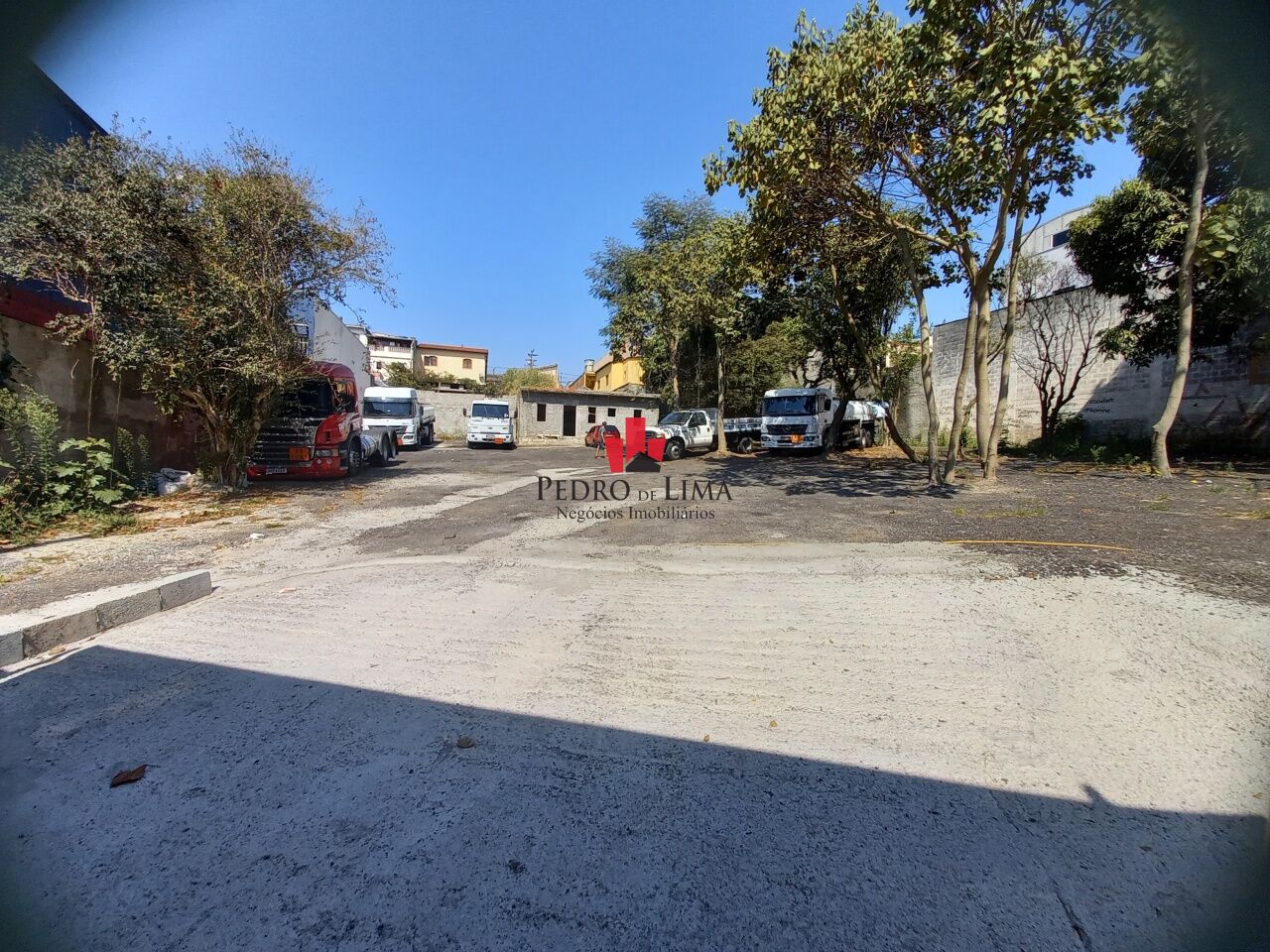 imagem do imovel Terreno de 1500 m² , portão automático, escritório com 1 dormitório ,1 cozinha, 1banheiro São Miguel ref: PE35750
