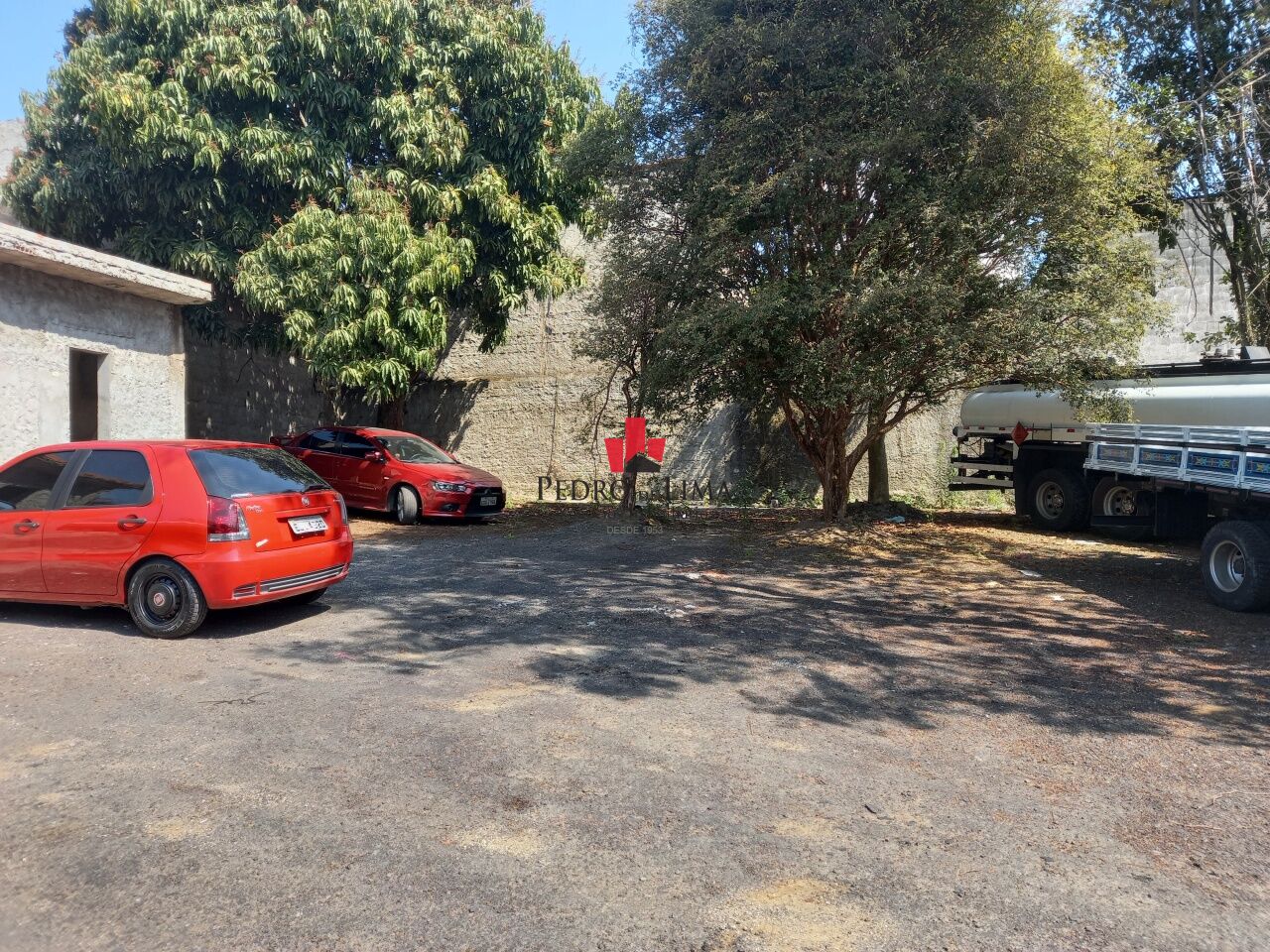 imagem do imovel Terreno de 1500 m² , portão automático, escritório com 1 dormitório ,1 cozinha, 1banheiro São Miguel ref: PE35750