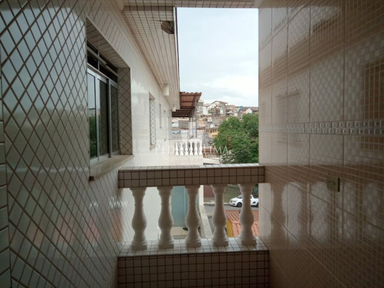 Apartamento de sobreloja 114m² para fins comerciais na Regiao Penha