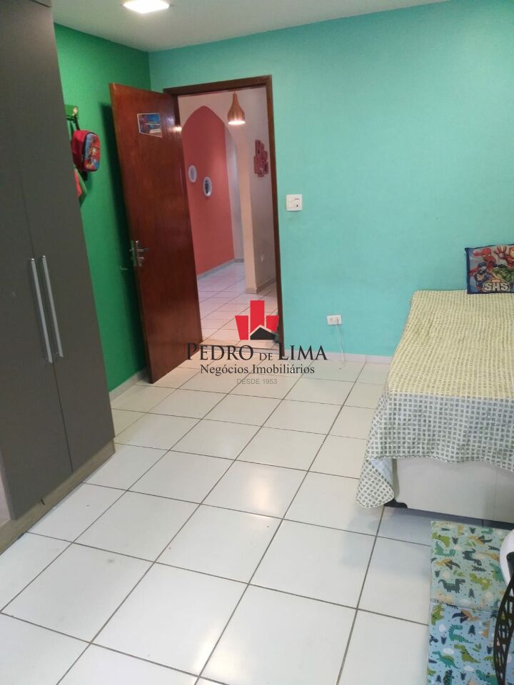 Casa térrea com quintal, ótimo para renda no Arthur Alvim