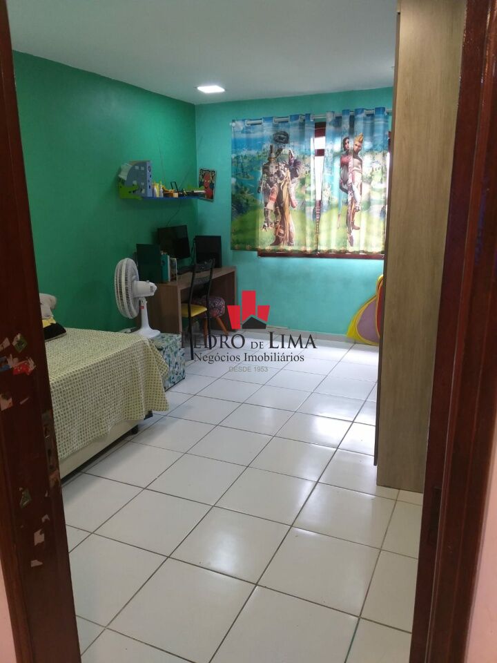 Casa térrea com quintal, ótimo para renda no Arthur Alvim