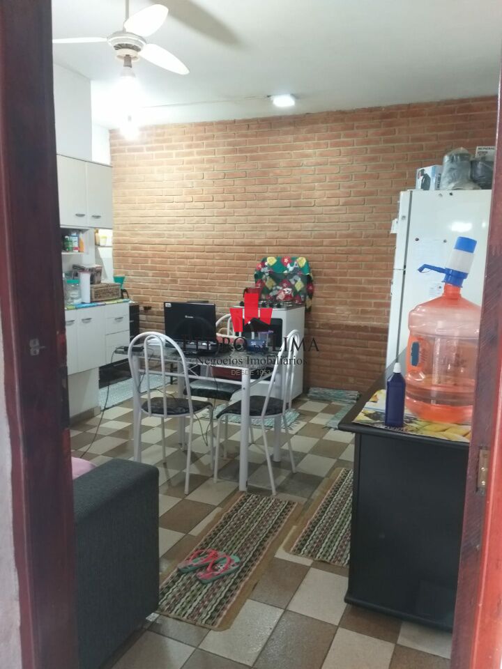 imagem do imovel Casa térrea com  quintal, ótimo para renda no Arthur Alvim ref: PE36632