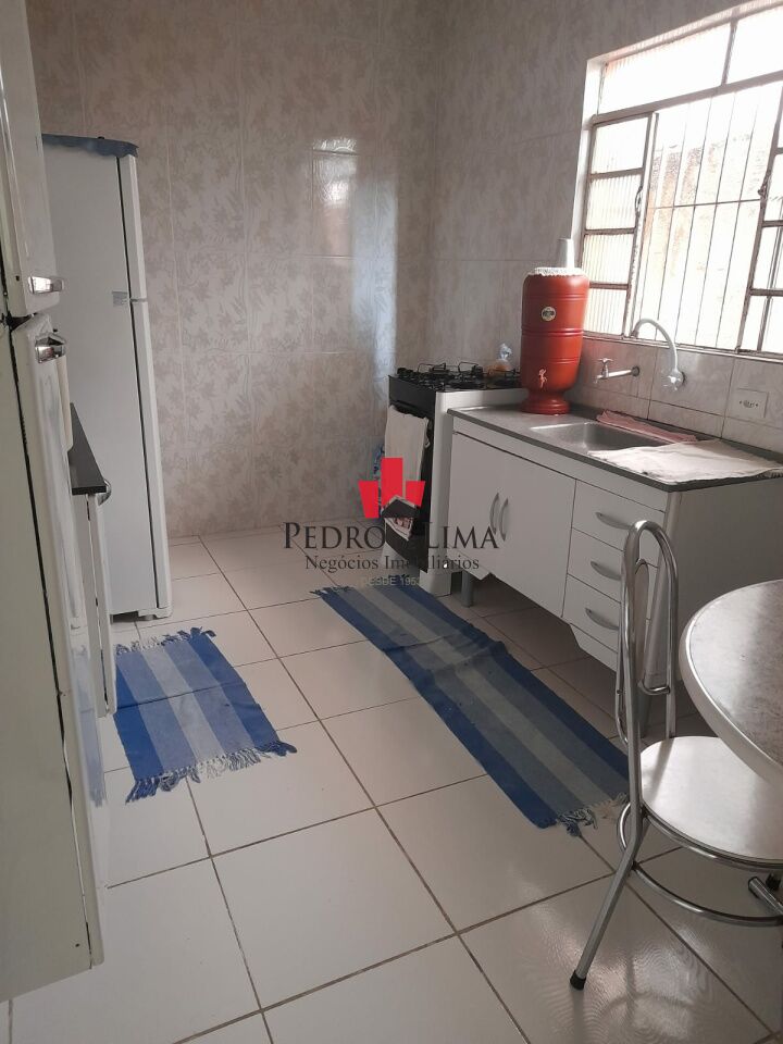 imagem do imovel Casa para renda, 3 residencias em Cangaiba ref: PE36647