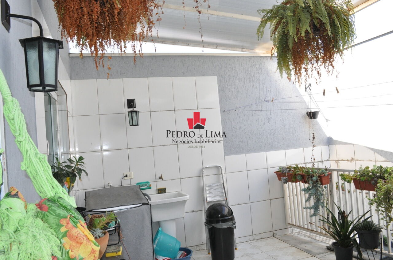 Sobrado Frontal em localização privilegiada na Penha