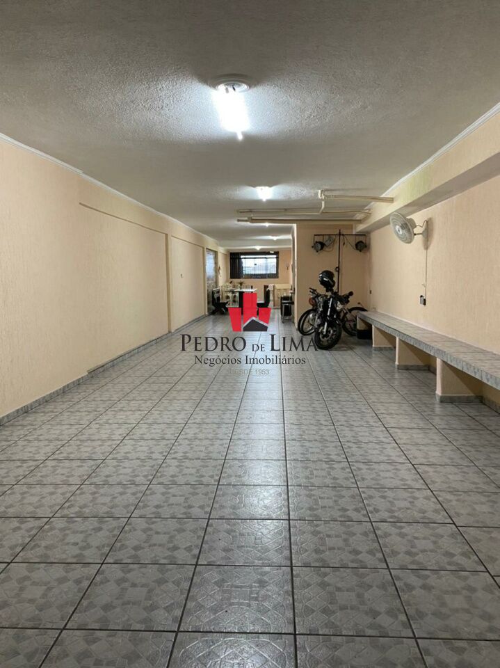 Sobrado frontal 3 Suítes e 5 Vagas no Cangaiba