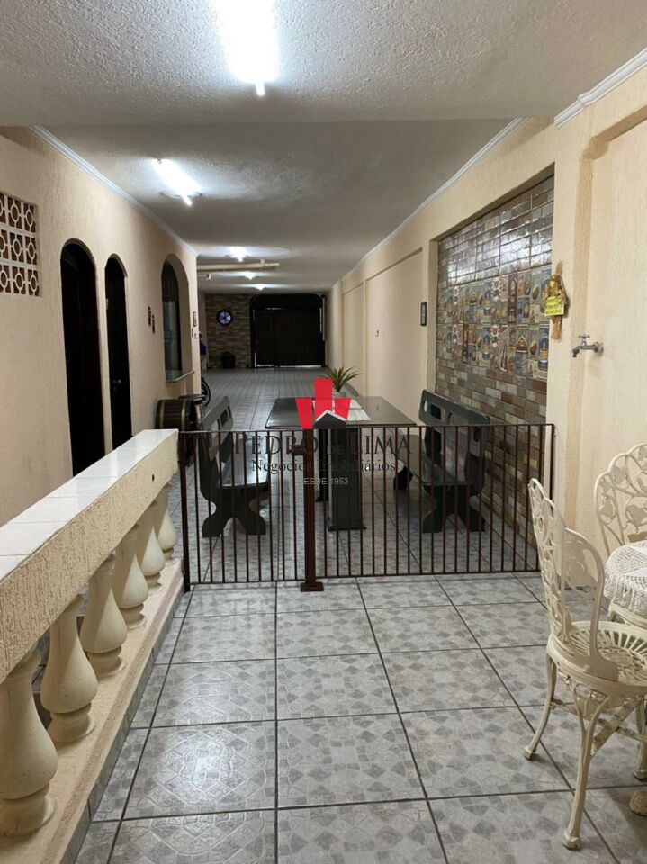 Sobrado frontal 3 Suítes e 5 Vagas no Cangaiba