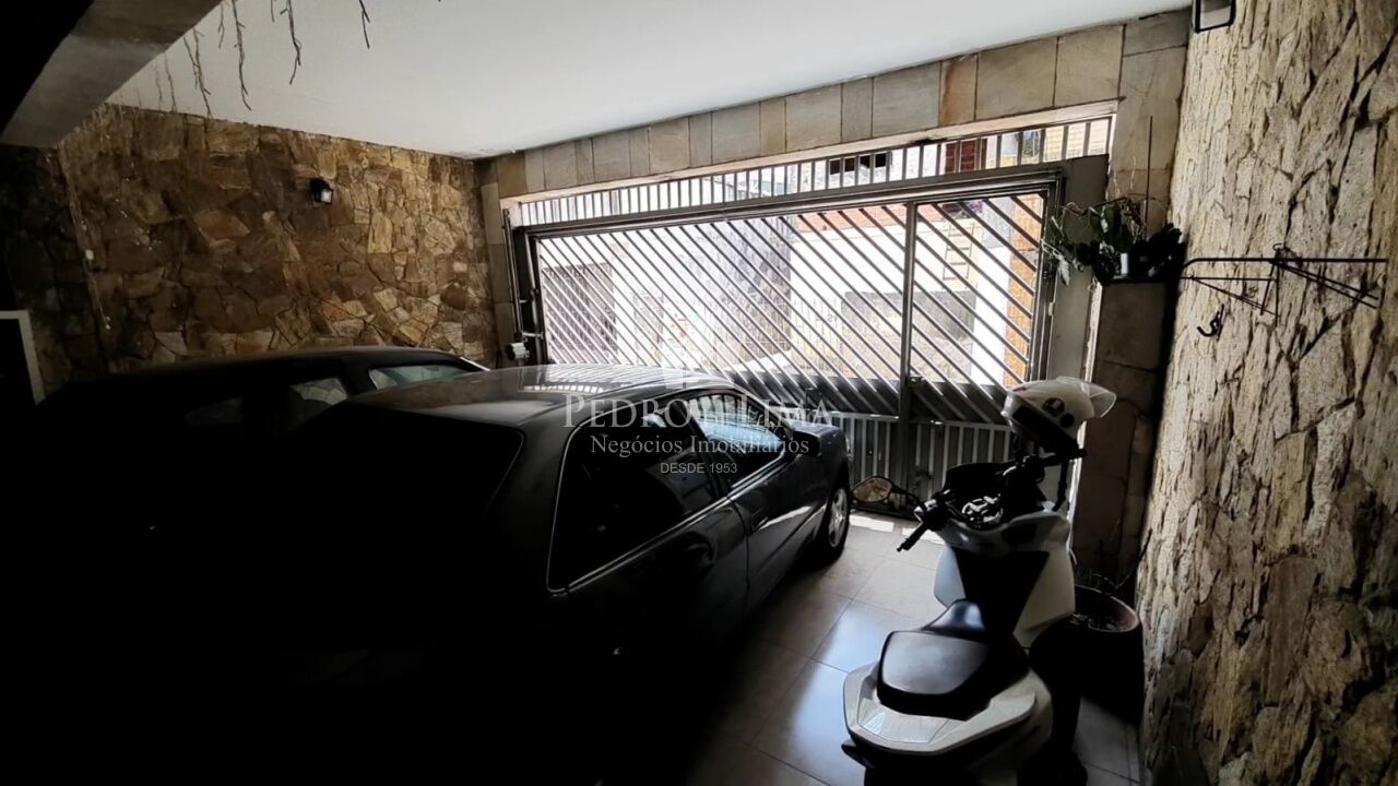 Sobrado Frontal na região do Cangaiba 