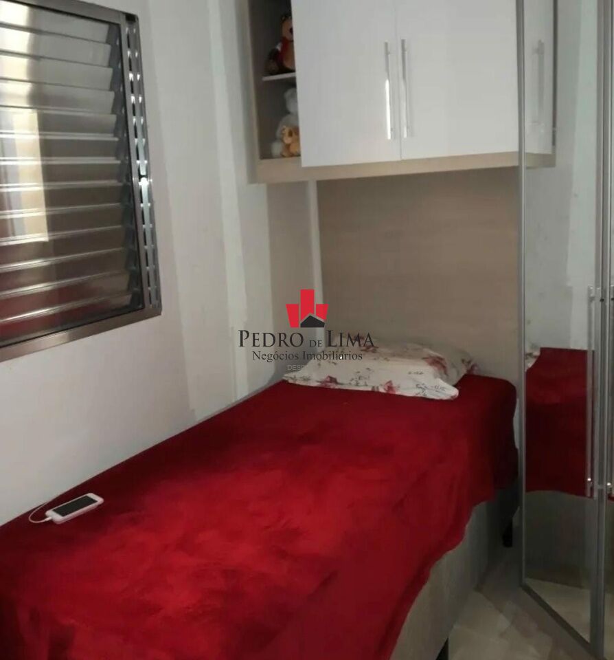 imagem do imovel Sobrado 4 dormitórios e 2 vagas em Itaquera  ref: PE38007