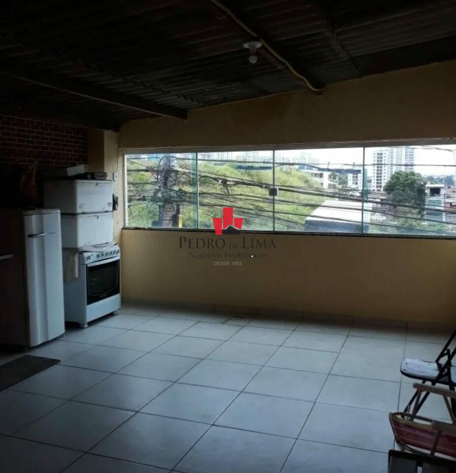 Sobrado 4 dormitórios e 2 vagas em Itaquera 