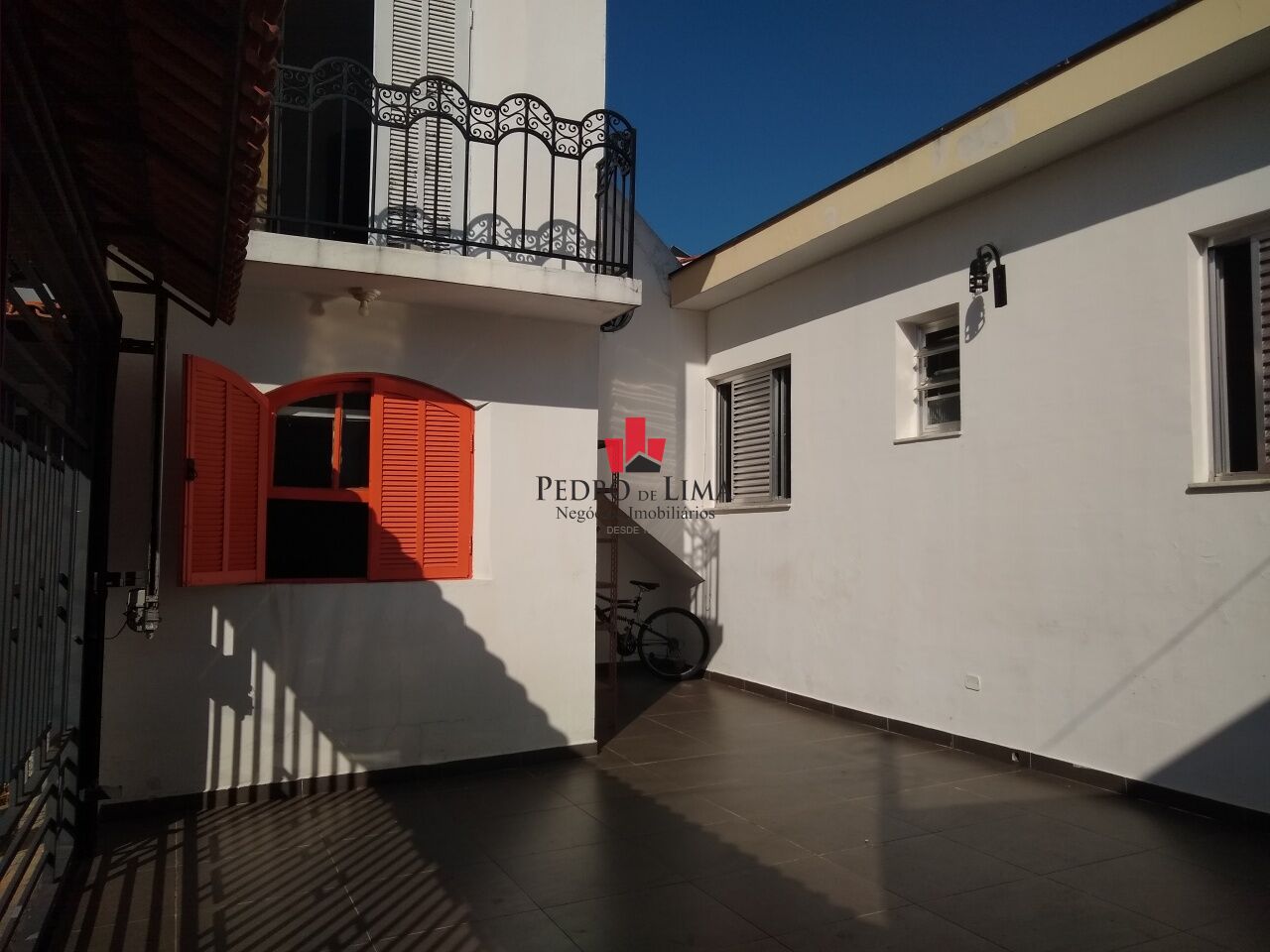 Casa Térrea 3 dormitórios e 2 vagas em Penha