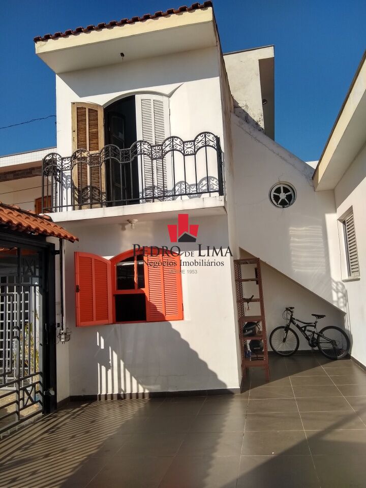 Casa Térrea 3 dormitórios e 2 vagas em Penha