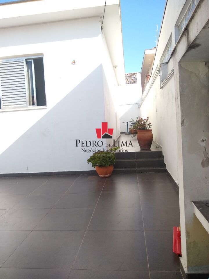 Casa Térrea 3 dormitórios e 2 vagas em Penha