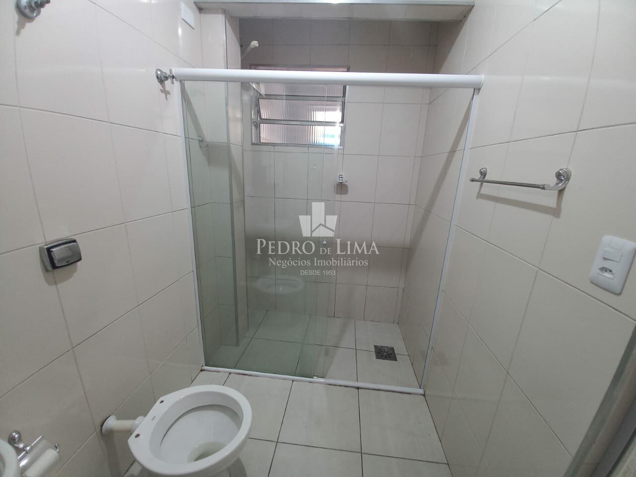 Apartamento com 1 dormitório em excelente localização no bairro da Penha