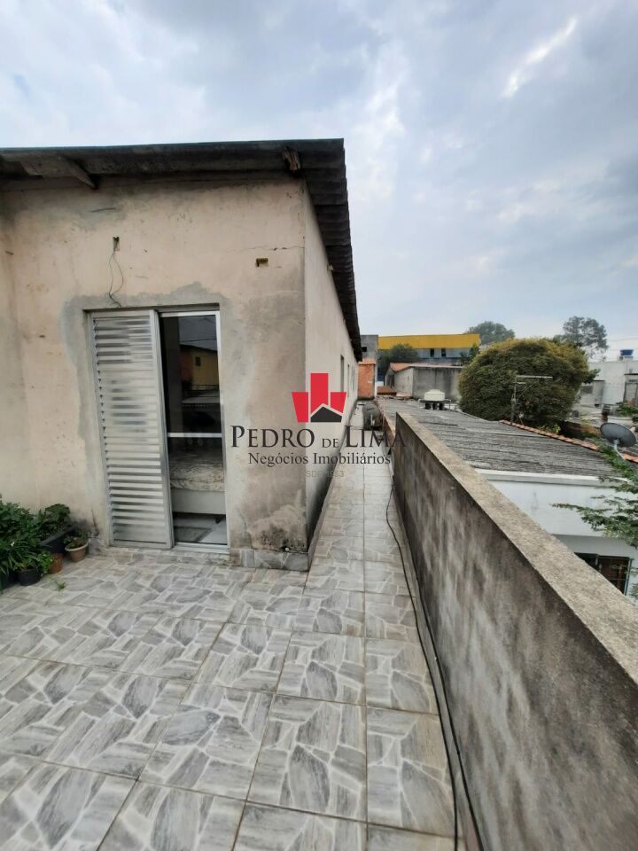 Sobrado Frontal 4 dormitórios na Ponte Rasa