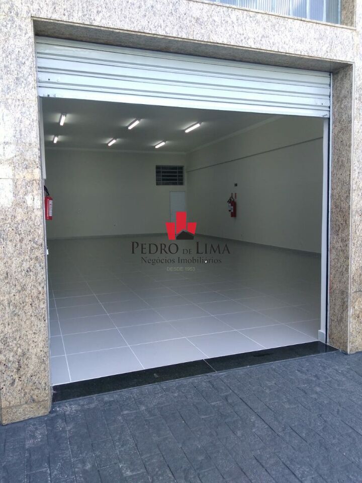 imagem do imovel Excelente prédio comercial com salão e 17 salas no andar superior ref: PE38066
