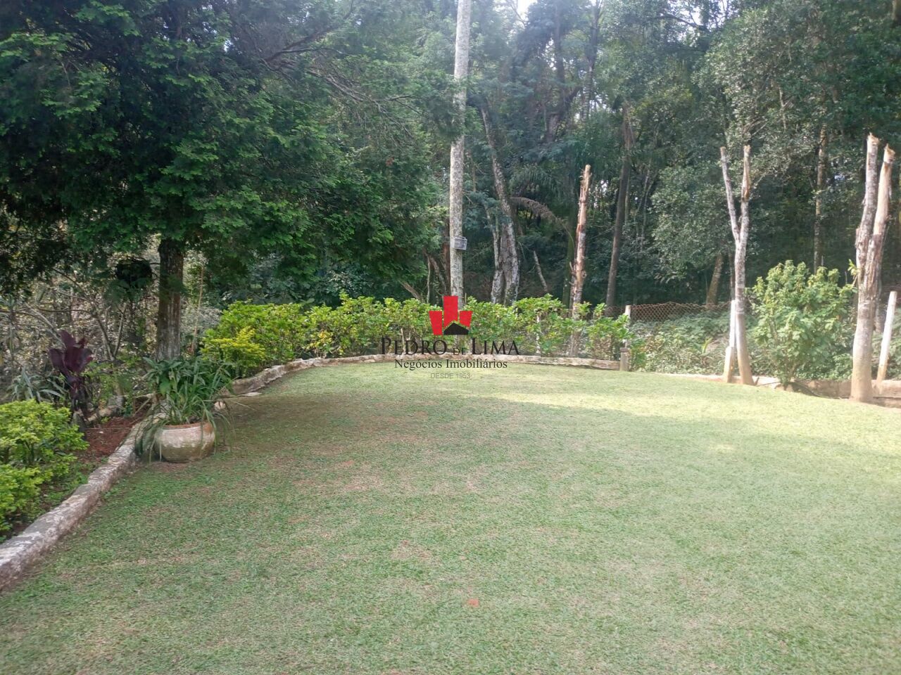 imagem do imovel Chácara em Arujá ref: PE38095