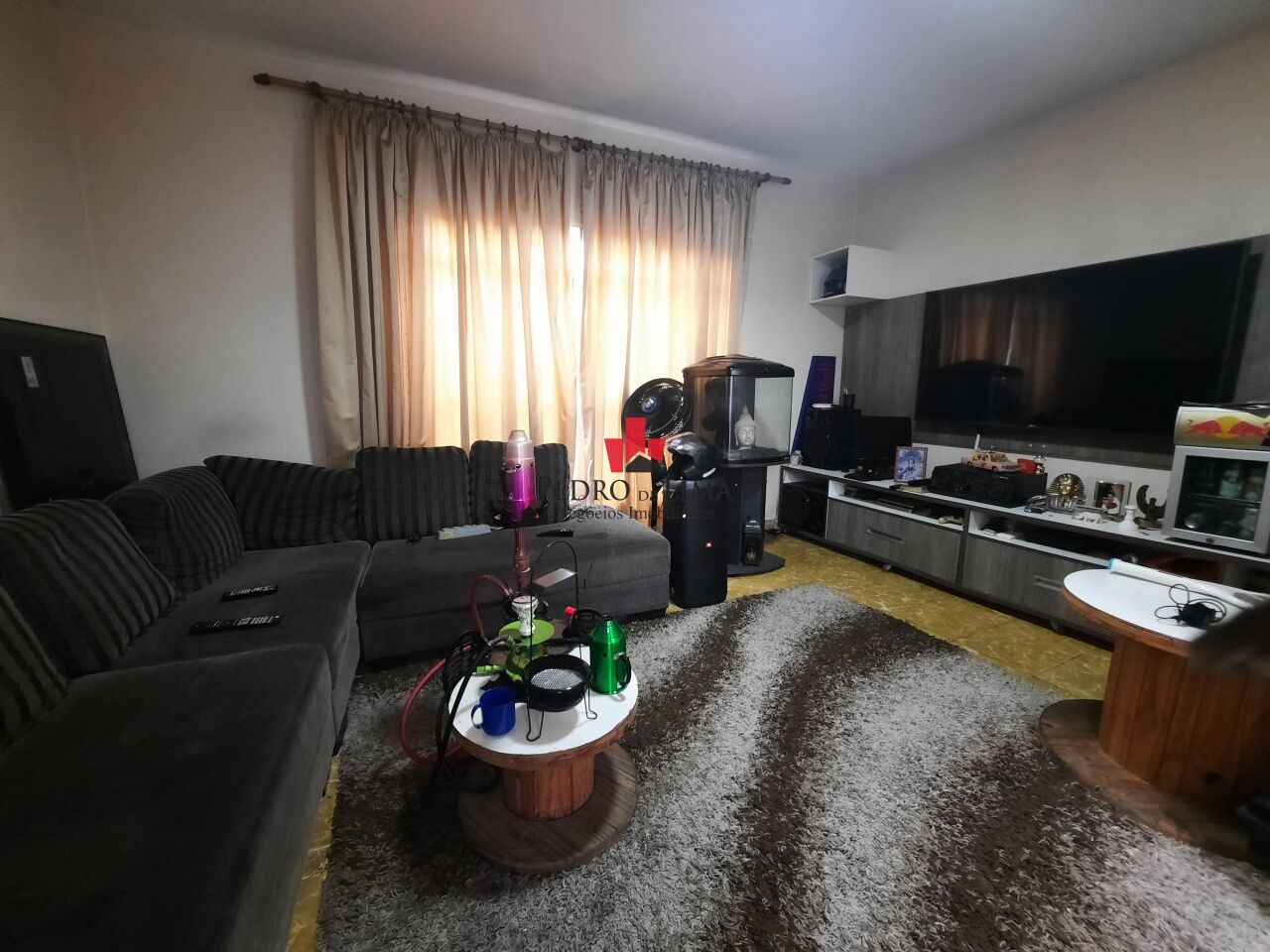 Sobrado frontal  com 3 Dormitórios e mais 2 casas no quintal- Ermelino Matarazzo