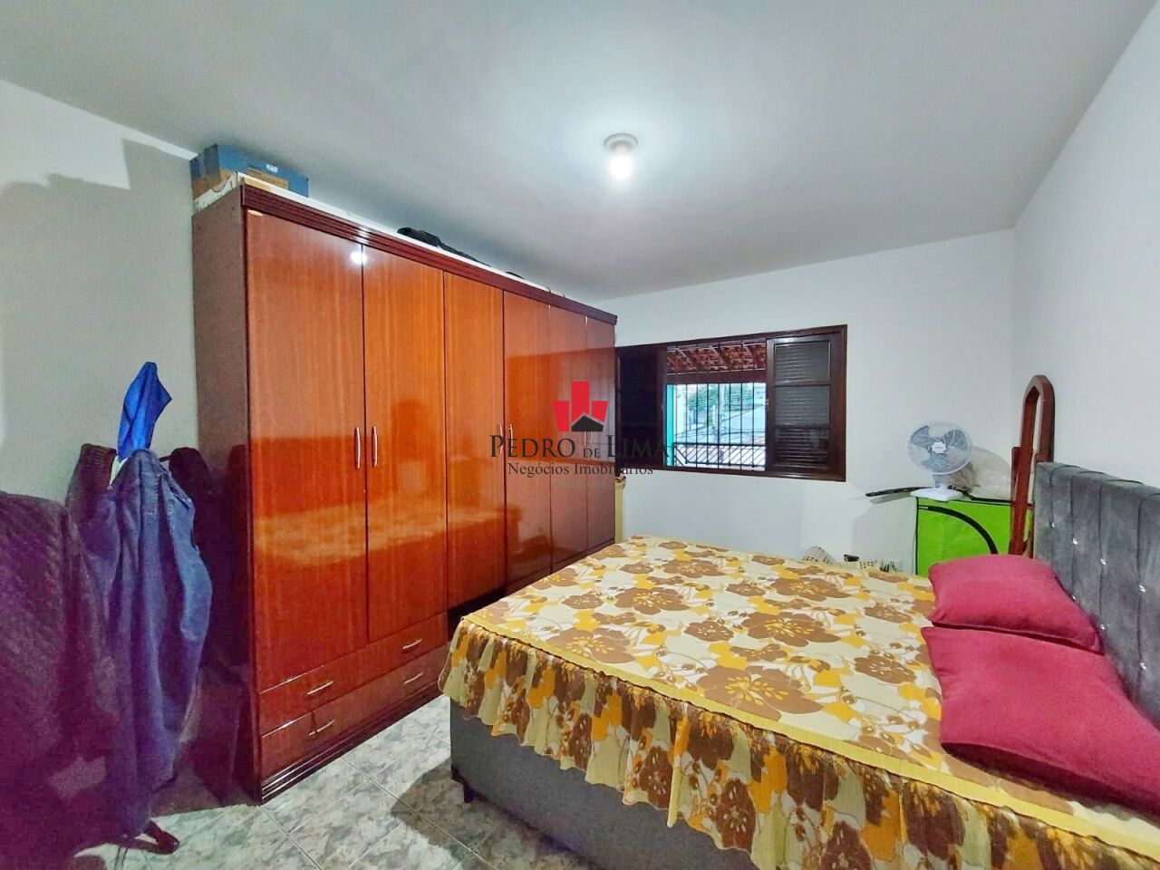 Sobrado com 3 quartos, 2 vagas, 210 m², bairro Ponte Rasa.