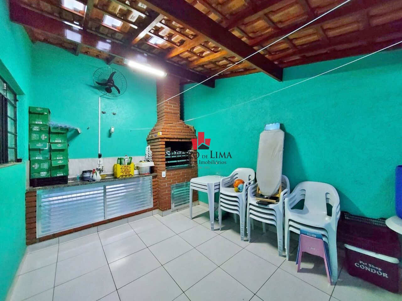 Sobrado com 3 quartos, 2 vagas, 210 m², bairro Ponte Rasa.