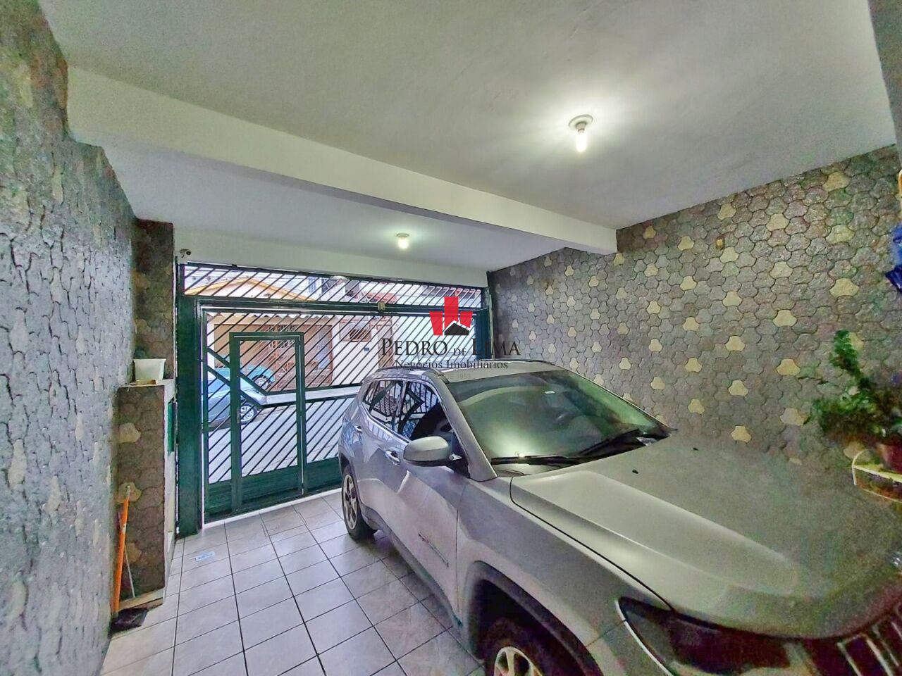 Sobrado com 3 quartos, 2 vagas, 210 m², bairro Ponte Rasa.