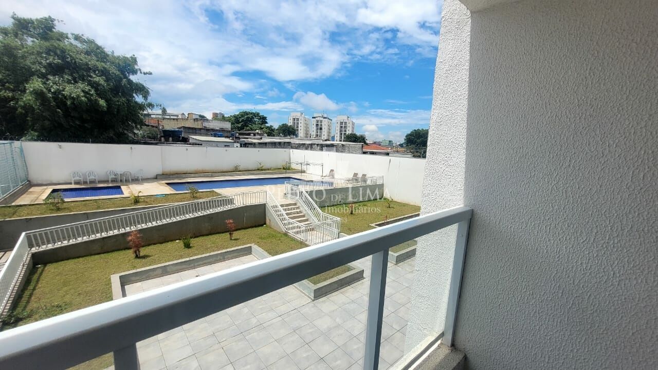 Excelente apto mobiliado, localização privilegiada, com sacada  ,2 dormitórios, sacada