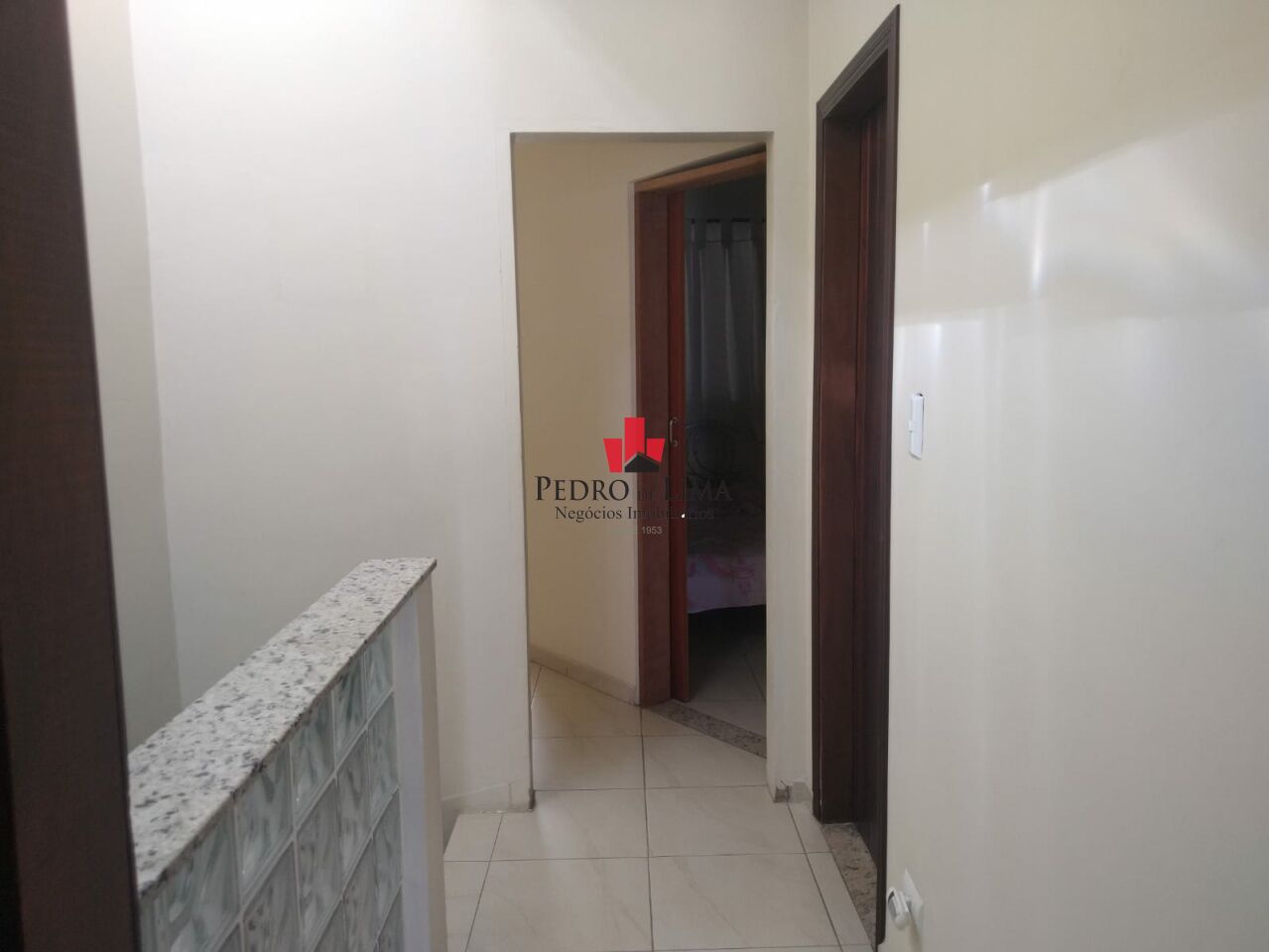 Sobrado frontal em vila na Guaiaúna - Penha