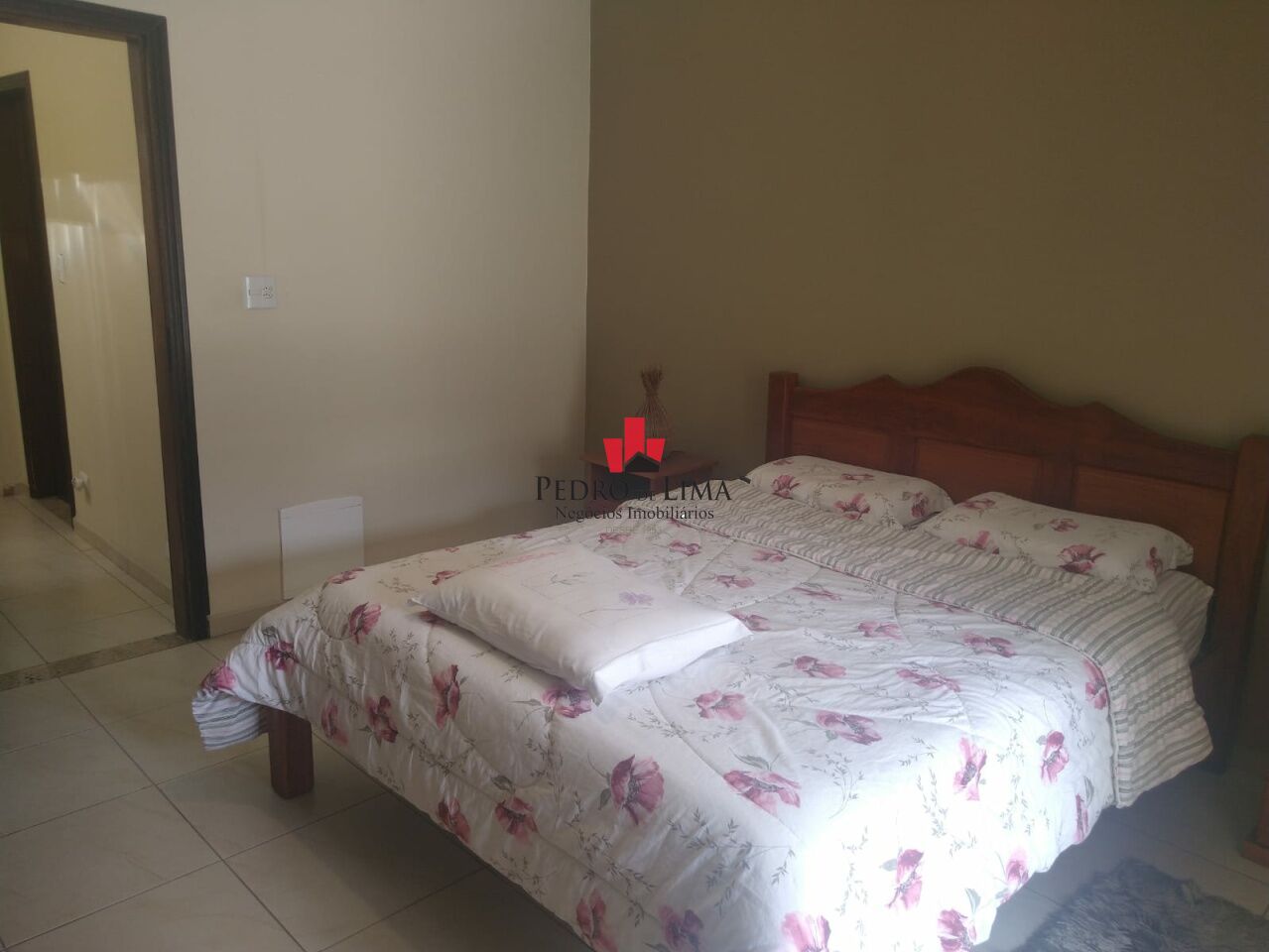Sobrado frontal em vila na Guaiaúna - Penha