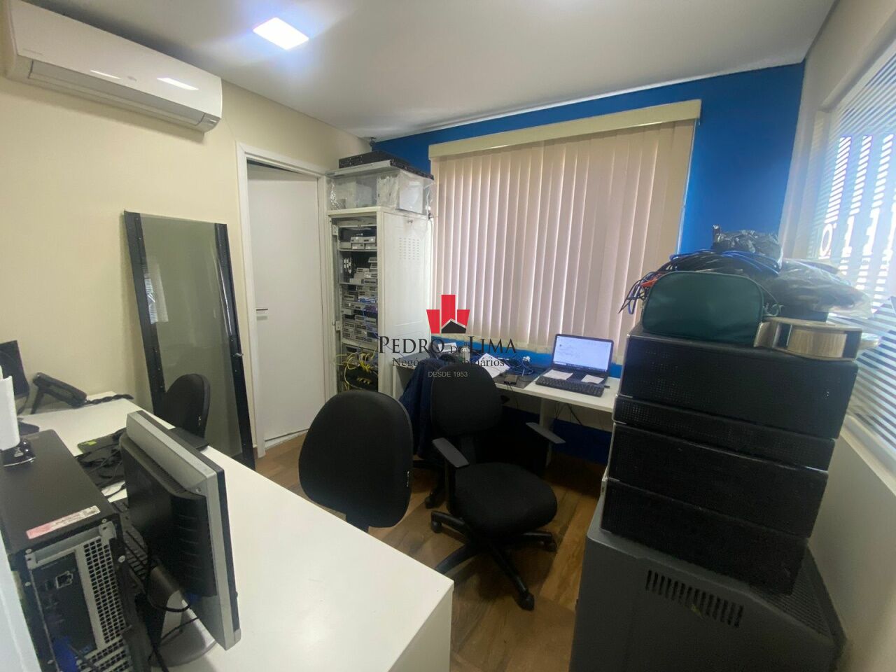 Sala comercial 41 m² , semi mobiliado com 1 vaga na Penha